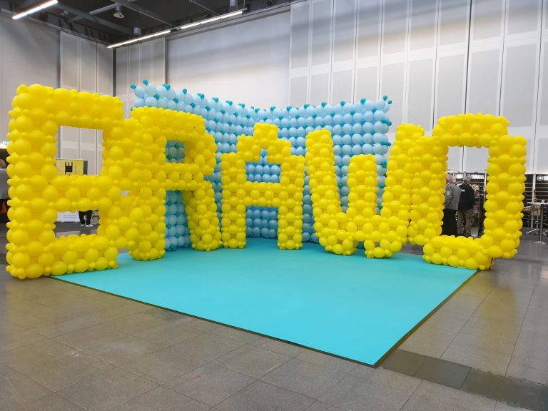 1A75F227-3ACC-4058-BB2B-0420595E5AAA