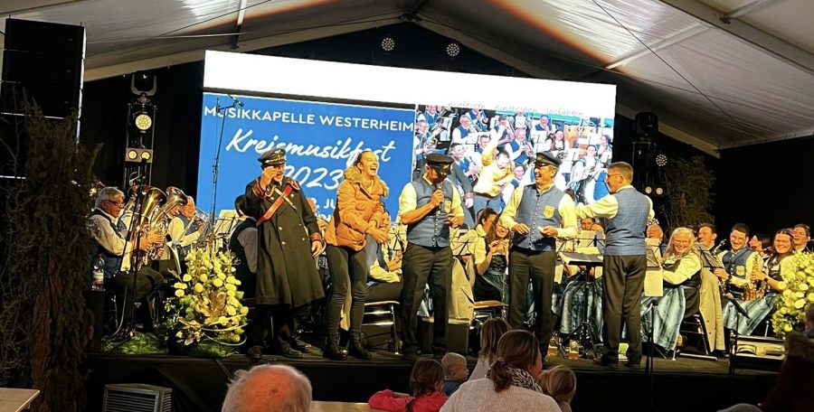 e7c44248-11ed-49e7-bc47-ba367b9a2ae8